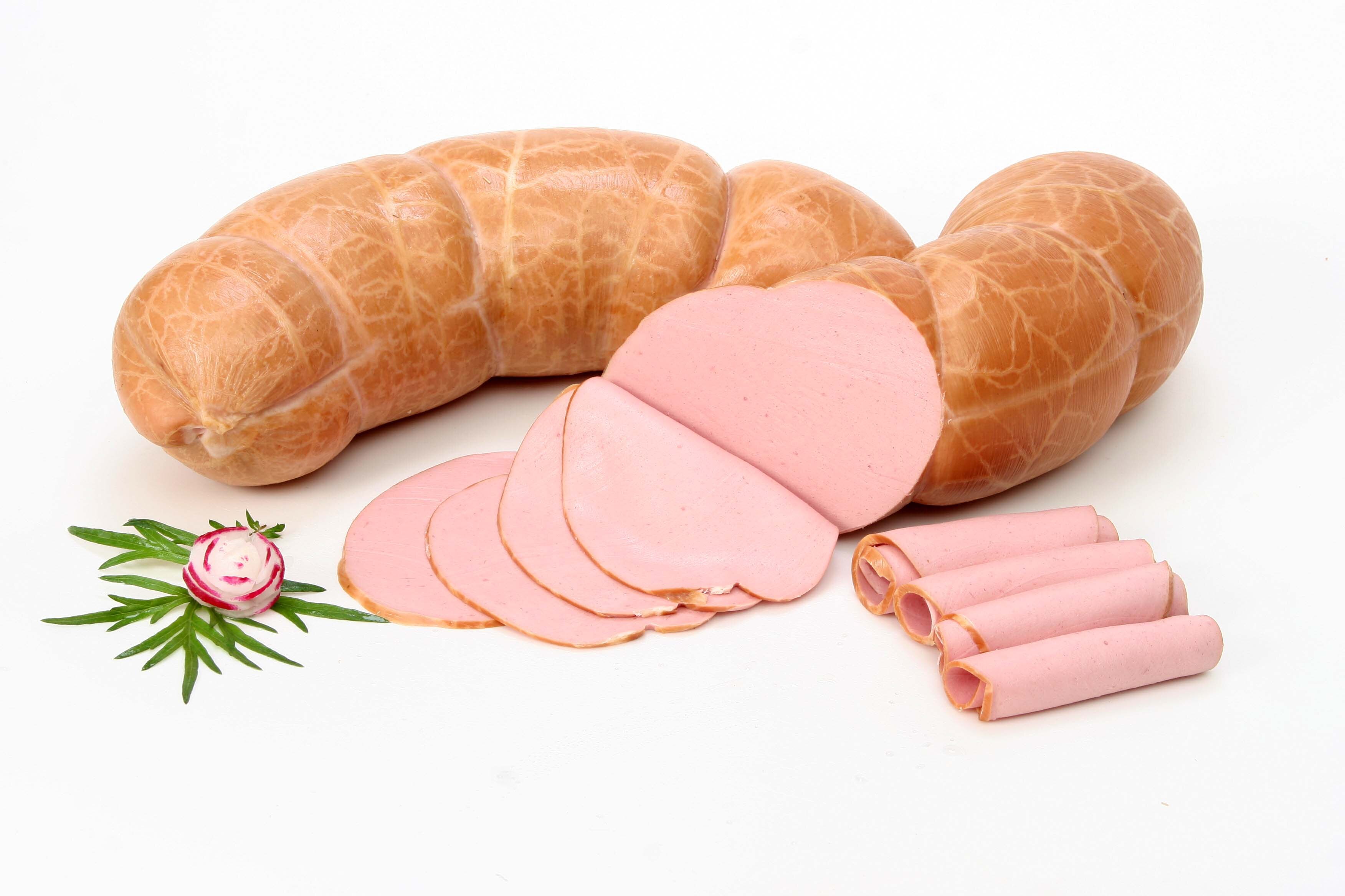 Продукты ковид. Колбаса вареная. Колбаса на белом фоне. Колбаса нарезанная. Колбаса вареная нарезанная.